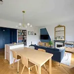 Marais - Parents Suite & Kids Room With Park View