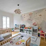 Marais - Parents Suite & Kids Room With Park View