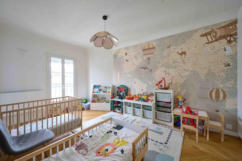 Marais - Parents Suite & Kids Room With Park View Appartement